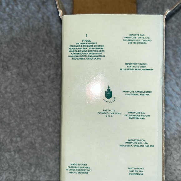 PartyLite Festive Snowman Candle snuffer- Black, Green, Yellow, Brown - Picture 4 of 4